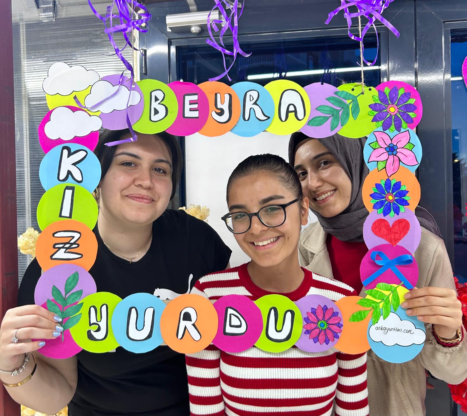 KIZ YURTLARIMIZDAN GÜZEL KARELER