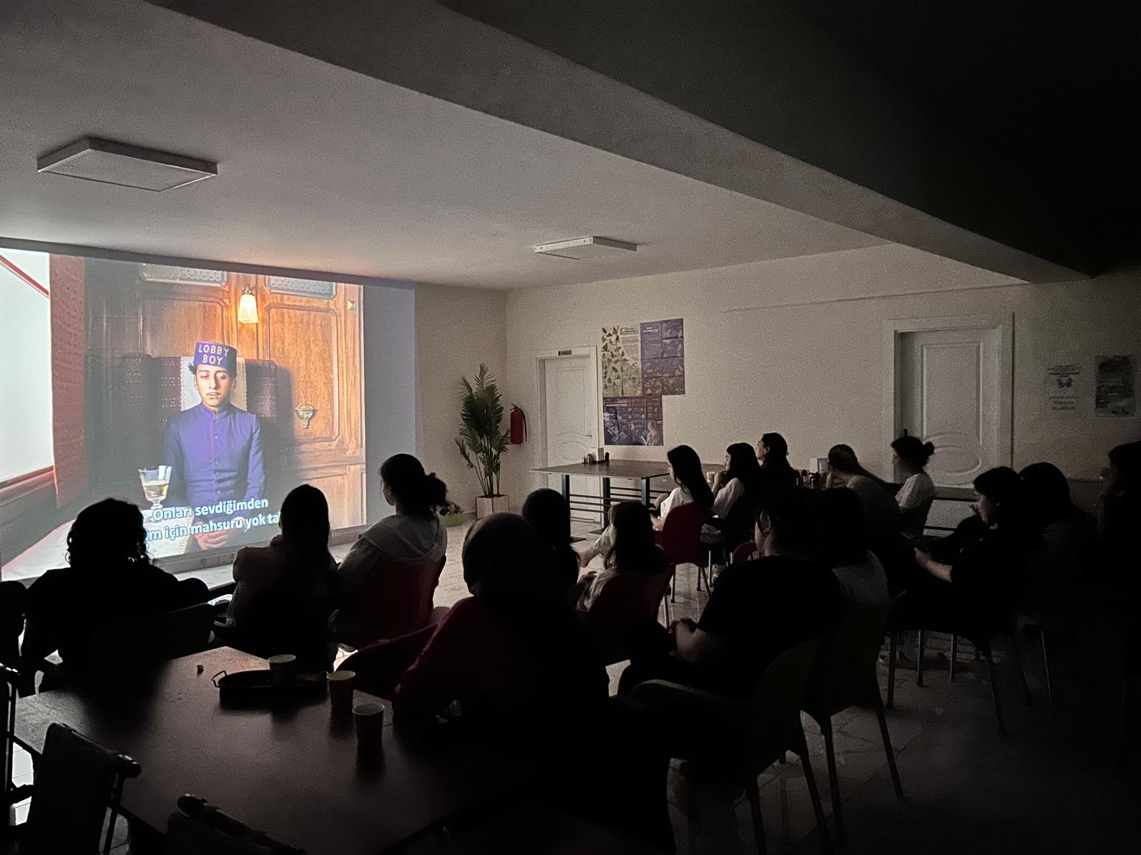 KIZ YURTLARIMIZDAN GÜZEL KARELER